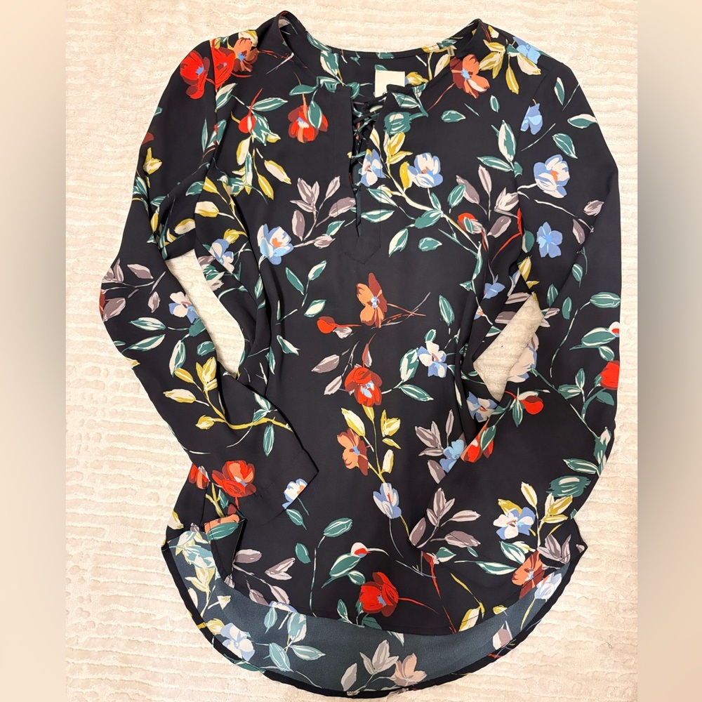 💐 Ecru NYC Floral Lace-Up Blouse | Black Multi XS 🌷